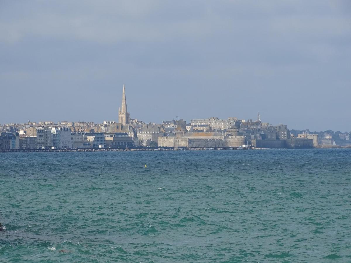 Philomene * Saint-Malo